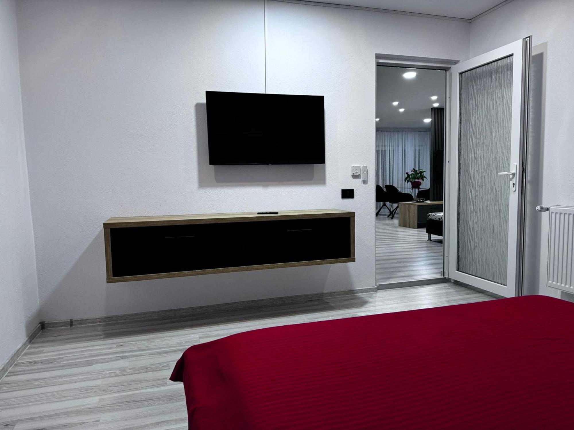 Whitehouse2 Apartment Arad Exterior foto