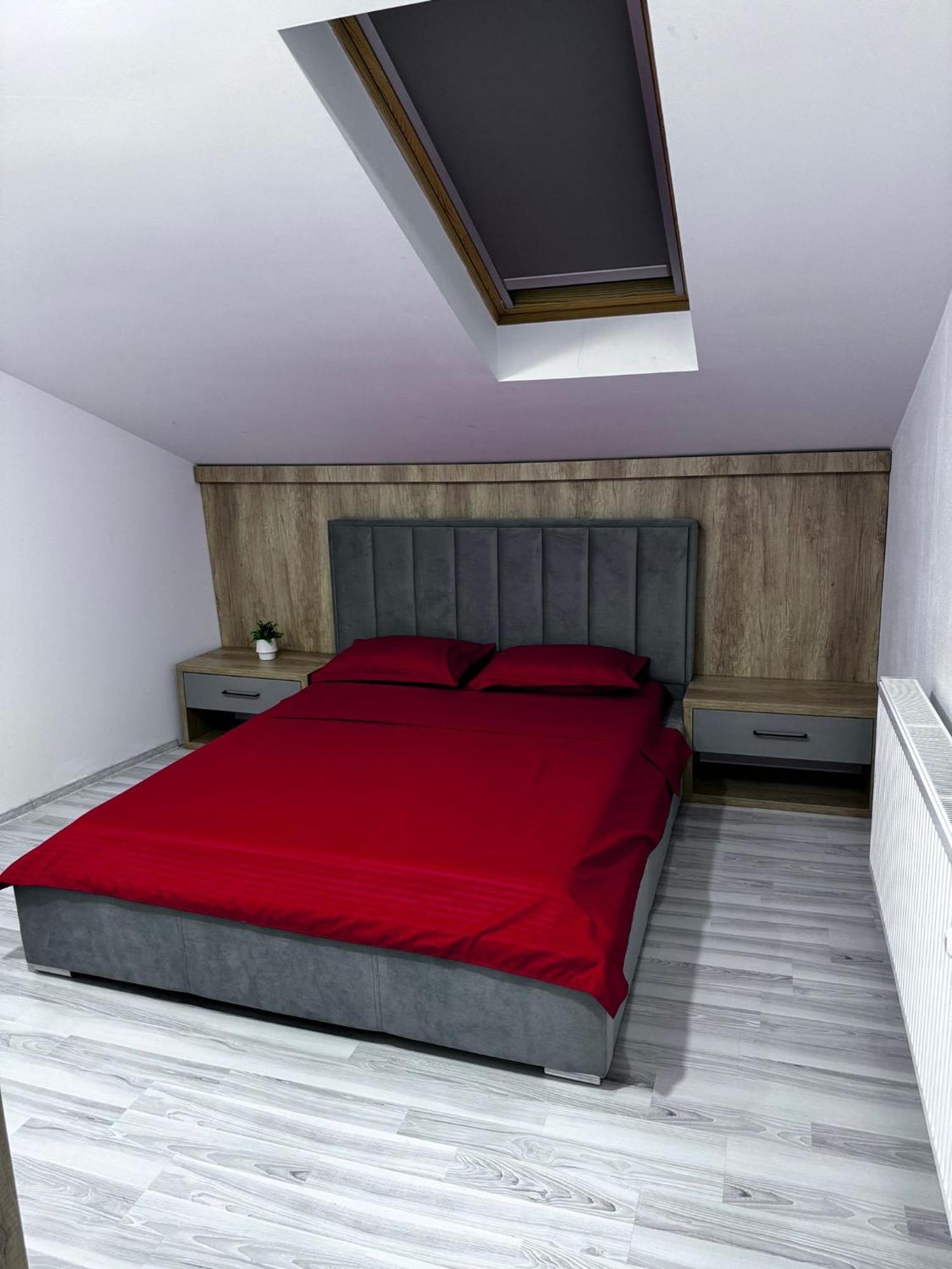 Whitehouse2 Apartment Arad Exterior foto